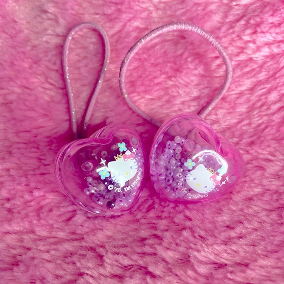 💖2008 vintage Sanrio hair ties💖 - Picture 1 of 5